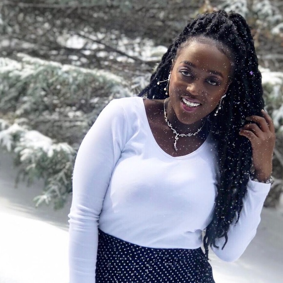 Meet your Posher, Agnes - Picture 1 of 1